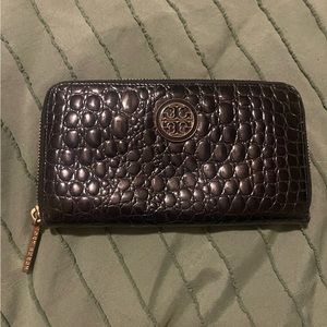 Tory Burch Wallet